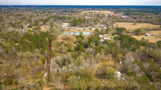 276 Hoot Owl Hollow Road, Goodrich, TX 77335