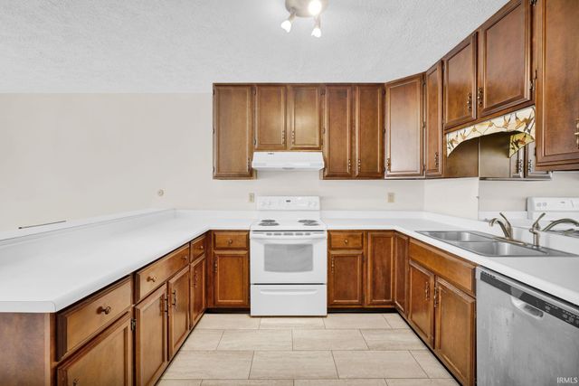 1016 E Commons Drive, Bloomington, IN 47401