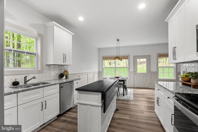 237 SPEAKS LN, Harpers Ferry, WV 25425