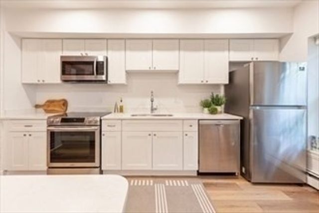 63 Rutland Street 1, Boston, MA 02118