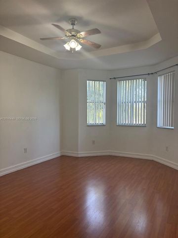 8525 SW 165th Pl 8525, Miami, FL 33193