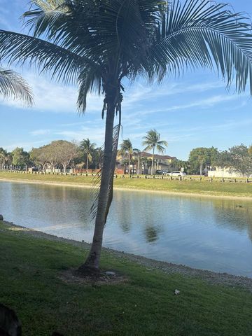 8525 SW 165th Pl 8525, Miami, FL 33193