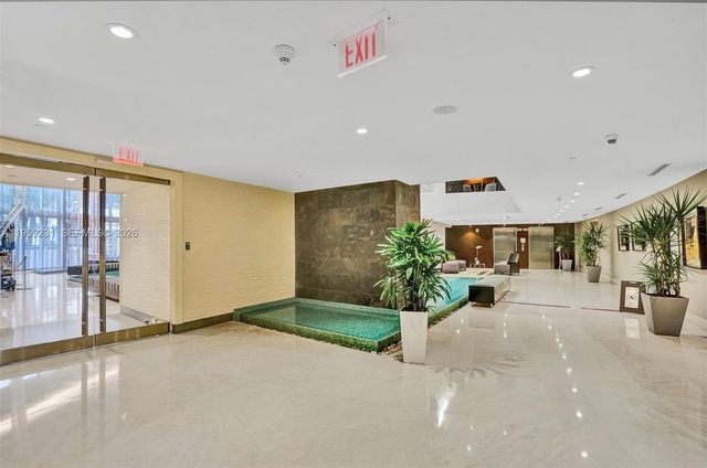 18201 Collins Avenue 801, Sunny Isles Beach, FL 33160