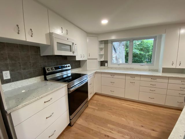 116 W 5th South Street B, Summerville, SC 29483