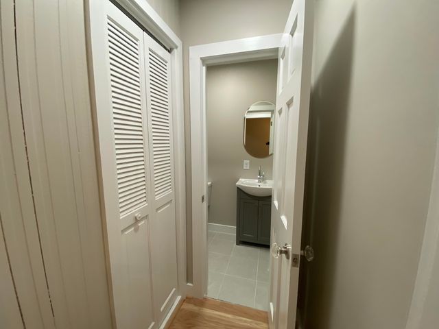 116 W 5th South Street B, Summerville, SC 29483