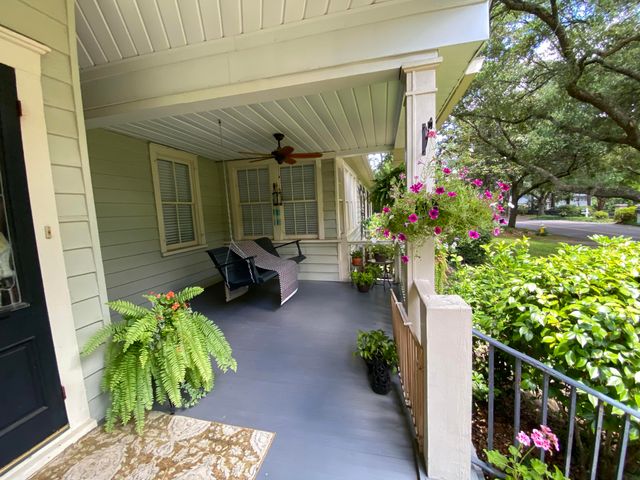 116 W 5th South Street B, Summerville, SC 29483
