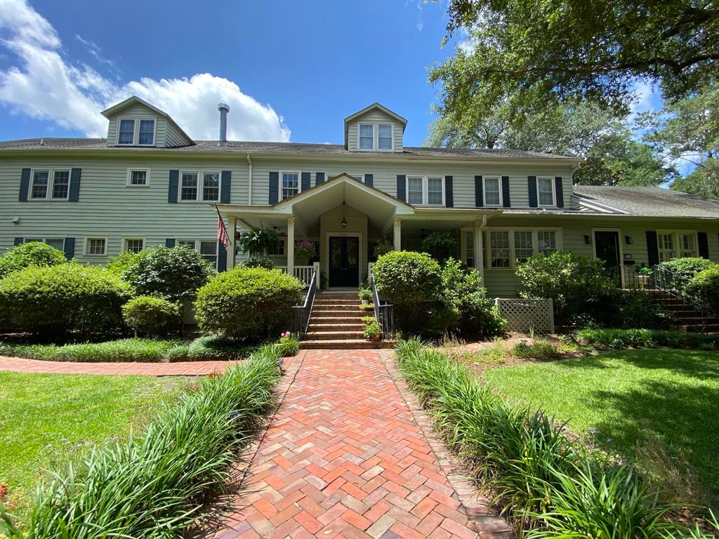 116 W 5th South Street B, Summerville, SC 29483