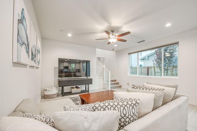 849 Livio Way, Madera, CA 93636