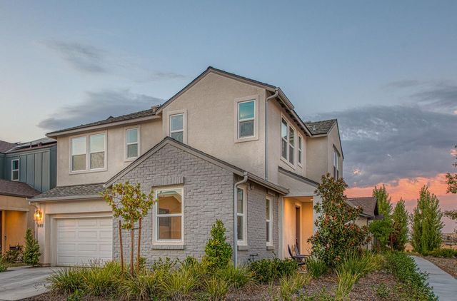 849 Livio Way, Madera, CA 93636