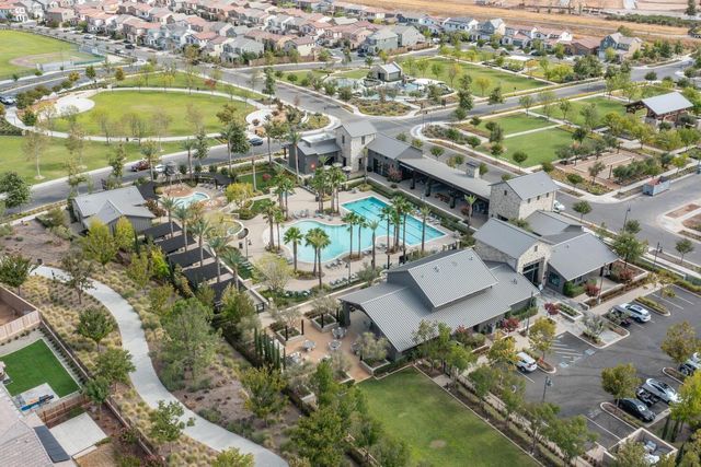 849 Livio Way, Madera, CA 93636