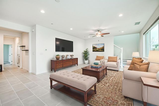 849 Livio Way, Madera, CA 93636
