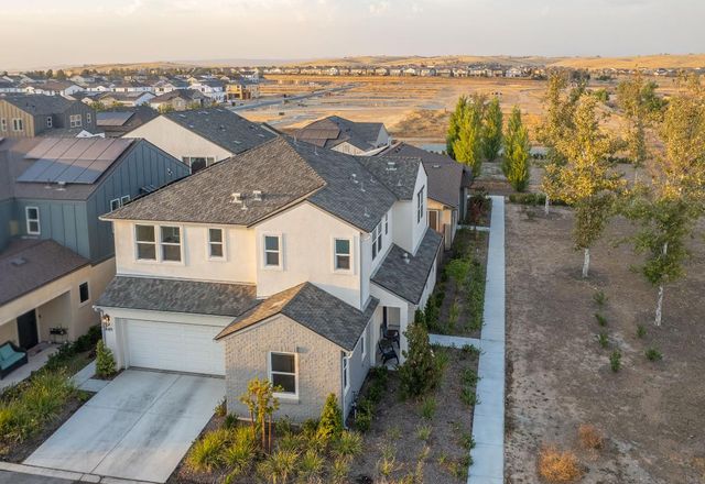 849 Livio Way, Madera, CA 93636