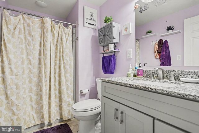 336 BRAEBURN DR, Etters, PA 17319