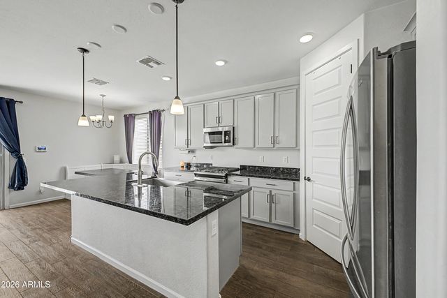 735 W NOVA Place, Casa Grande, AZ 85122