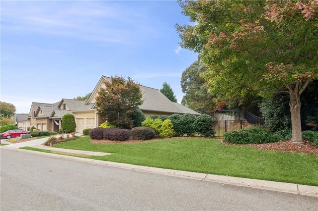 8010 Majors Mill Drive, Cumming, GA 30041