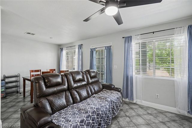 5330 East Charleston Boulevard 45, Las Vegas, NV 89142