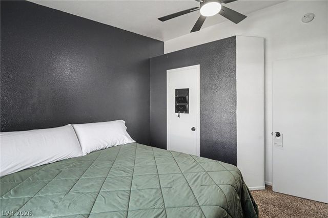 5330 East Charleston Boulevard 45, Las Vegas, NV 89142