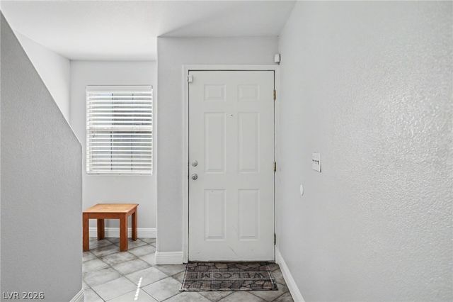 5330 East Charleston Boulevard 45, Las Vegas, NV 89142