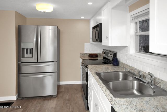 847 Jasmine Avenue, Holly Hill, FL 32117