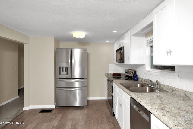 847 Jasmine Avenue, Holly Hill, FL 32117