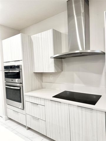 10420 NW 67th St 10420, Doral, FL 33178