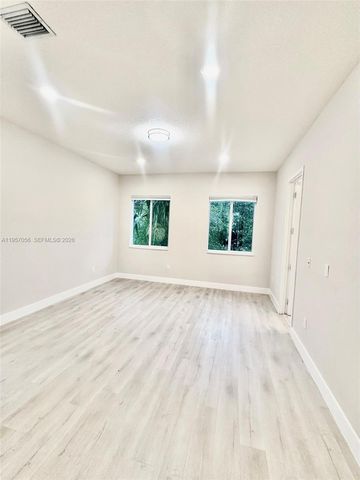 10420 NW 67th St 10420, Doral, FL 33178