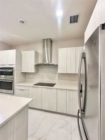 10420 NW 67th St 10420, Doral, FL 33178