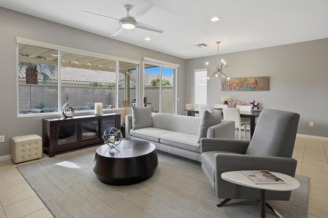 78775 Stansbury Court, Palm Desert, CA 92211