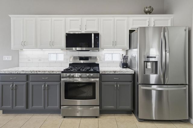 78775 Stansbury Court, Palm Desert, CA 92211