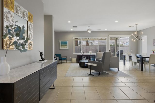 78775 Stansbury Court, Palm Desert, CA 92211