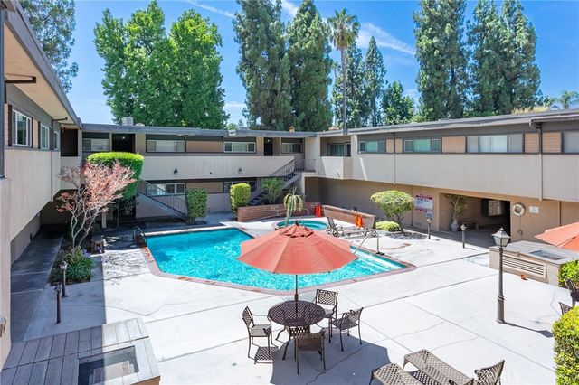 530 Fairview 14, Arcadia, CA 91007
