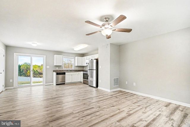 105 HARPER LN, Fredericksburg, VA 22405