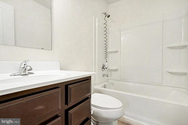 105 HARPER LN, Fredericksburg, VA 22405