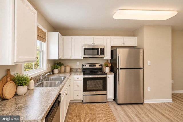 105 HARPER LN, Fredericksburg, VA 22405
