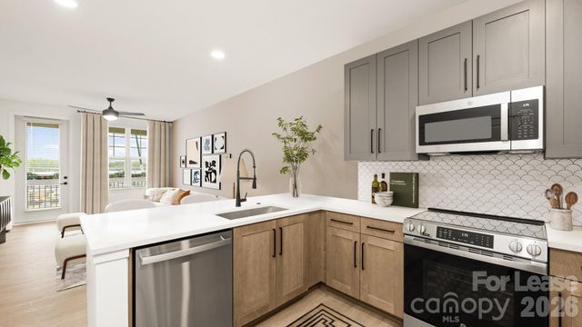 10500 Midway Park Drive A4, Charlotte, NC 28277