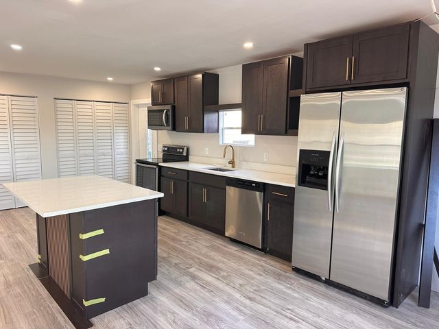 4916 NW 2nd Ave,, Deerfield Beach, FL 33064