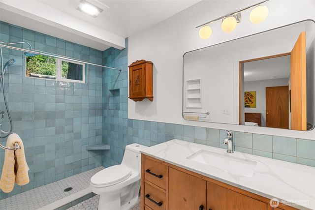 3127 78th Avenue SE, Olympia, WA 98501