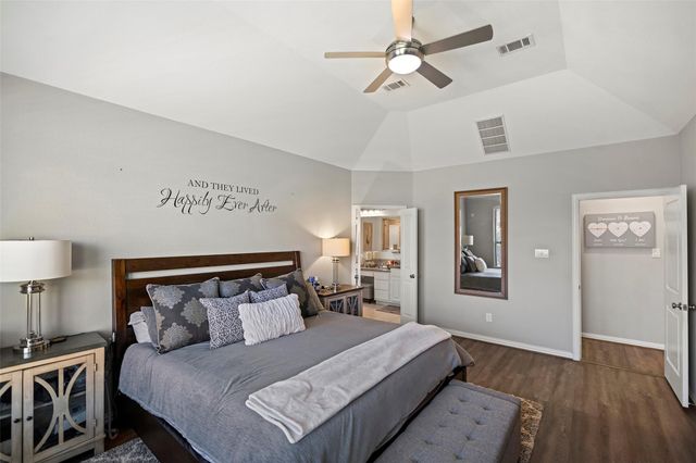 710 Suncatcher Circle, Richmond, TX 77406