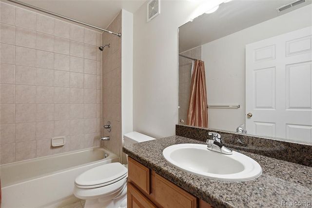 26985 Carrington Place, Harrison Twp, MI 48045