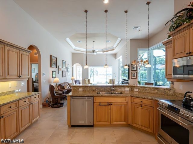 7937 Tiger Lily DR, Naples, FL 34113