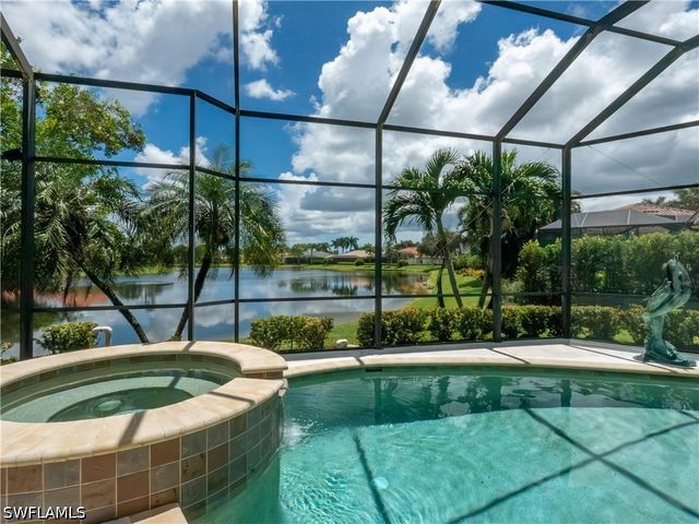 7937 Tiger Lily DR, Naples, FL 34113