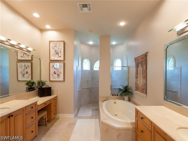 7937 Tiger Lily DR, Naples, FL 34113