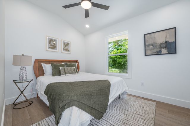 874 Apex St, Nashville, TN 37206