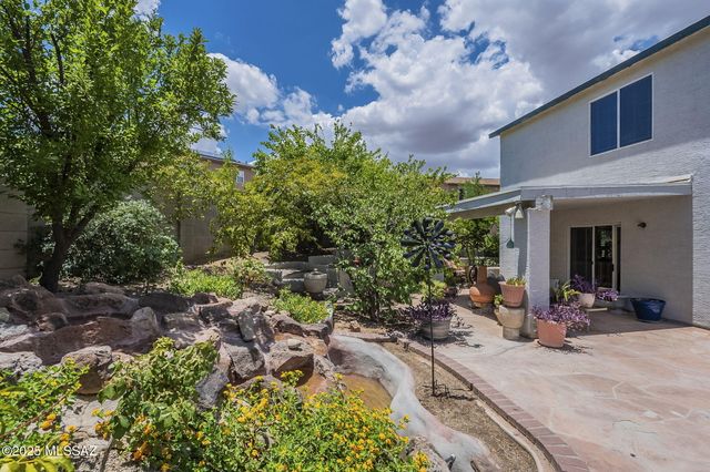 1311 W Calle Libro Del Retrato, Sahuarita, AZ 85629