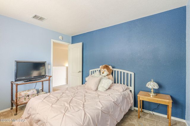 1311 W Calle Libro Del Retrato, Sahuarita, AZ 85629