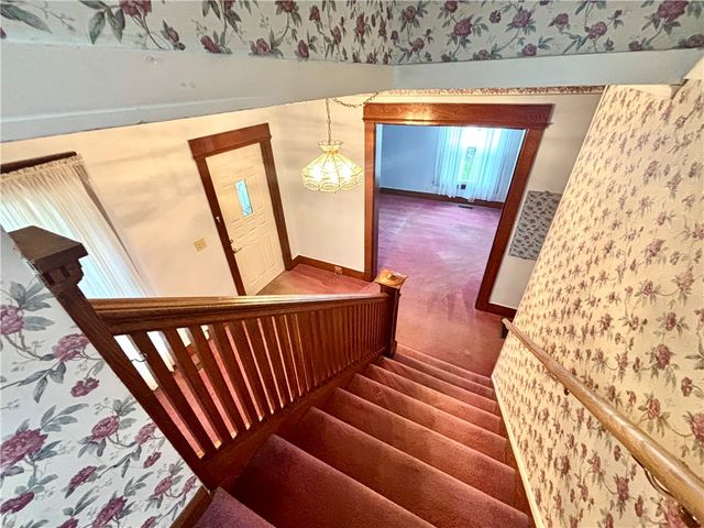 2 Hockeborne Avenue, Auburn, NY 13021