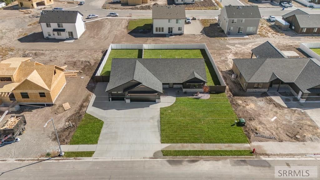 Image 12 of property listing at 551 Teton Avenue, Sugar City, ID 83448