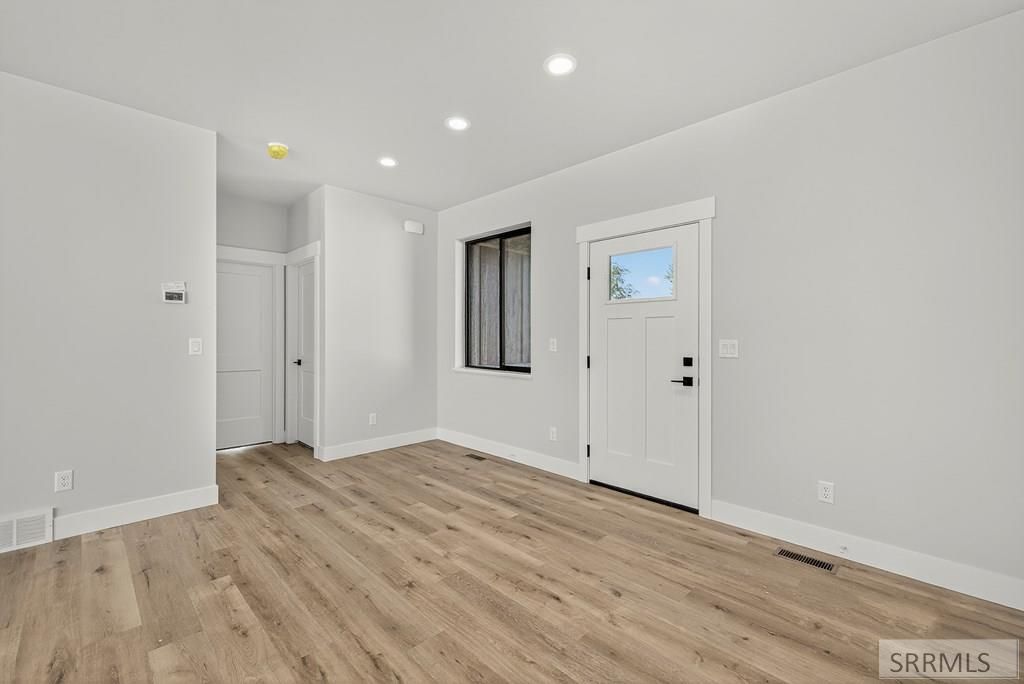 Image 18 of property listing at 551 Teton Avenue, Sugar City, ID 83448