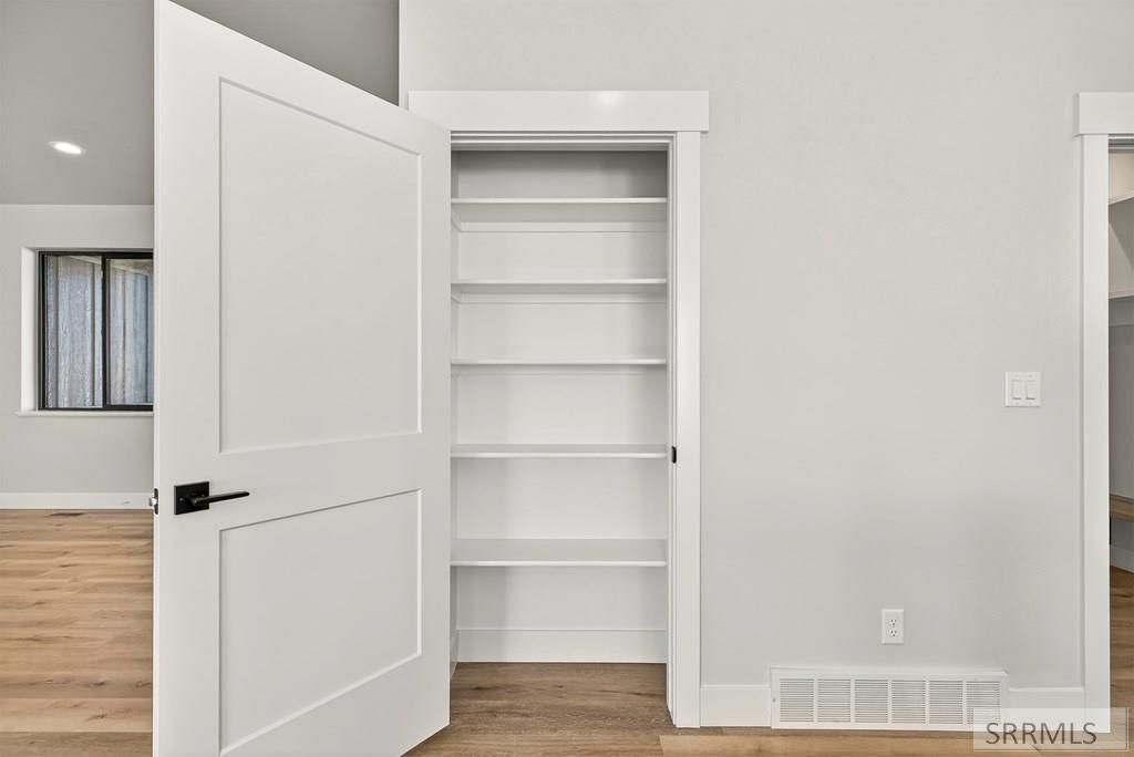 Image 29 of property listing at 551 Teton Avenue, Sugar City, ID 83448