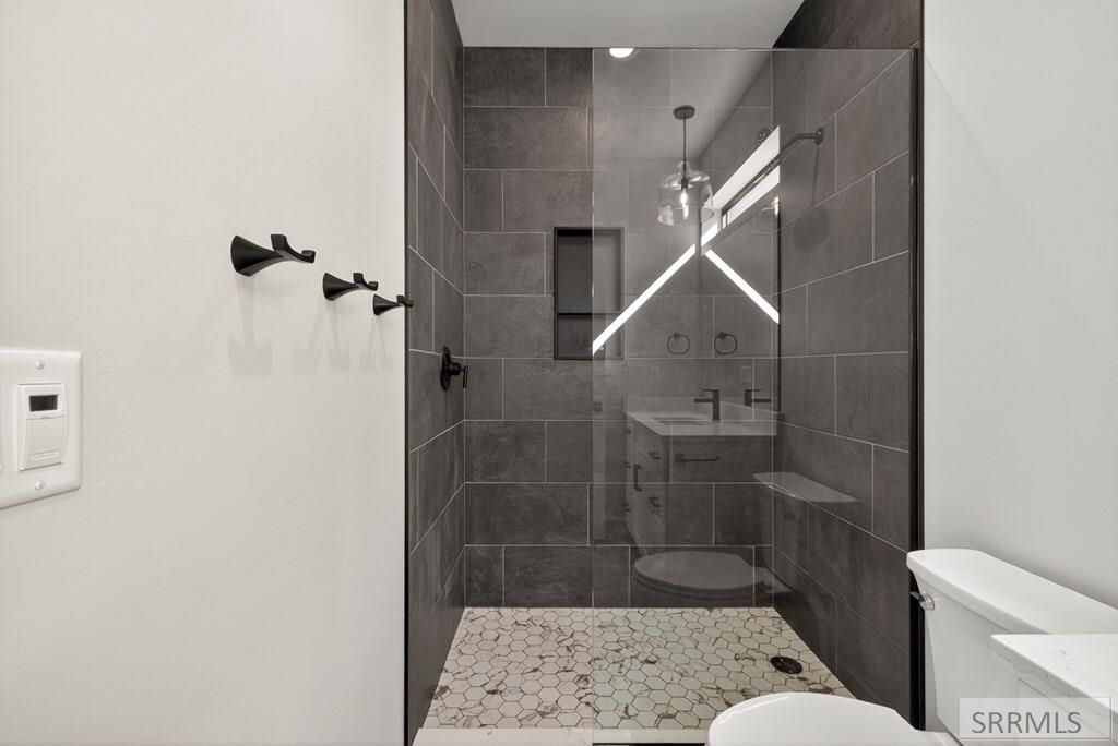 Image 38 of property listing at 551 Teton Avenue, Sugar City, ID 83448